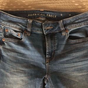 American Eagle Favorite Boyfriend 4 Long